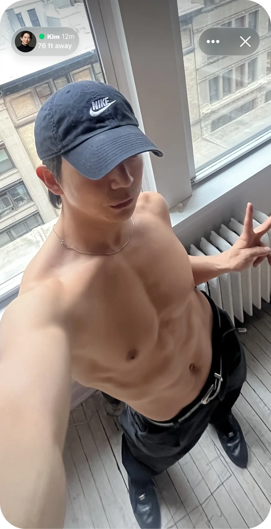 새로운 모습을 공유하는 회원